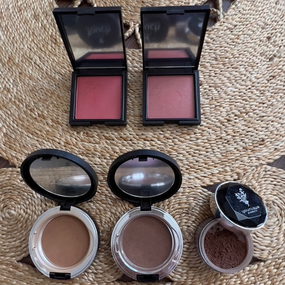Younique Other - Younique Brand Blush and Bronzer Powder Bundle 💗